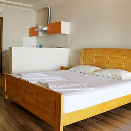 Vip Apartments Sovinion オデッサ エクステリア 写真
