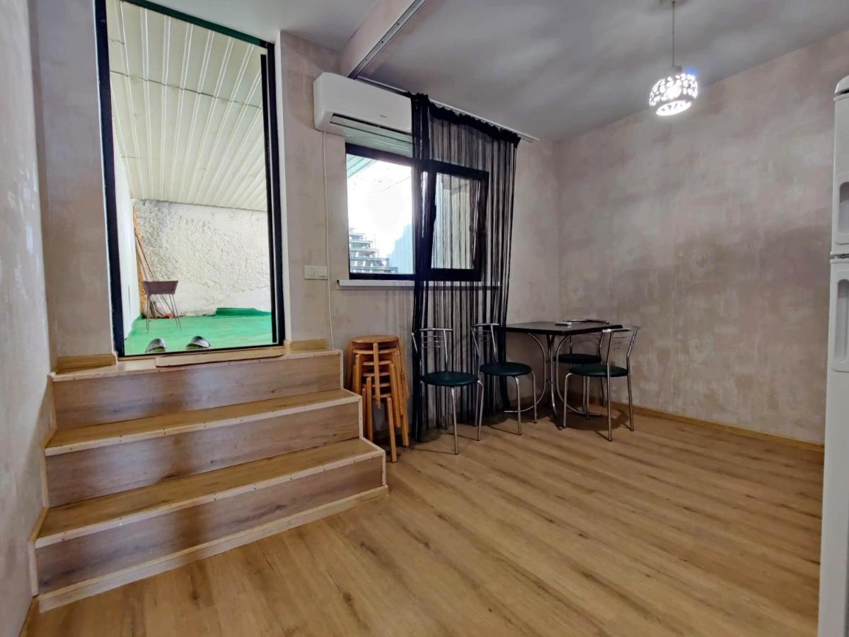 Vip Apartments Sovinion オデッサ エクステリア 写真