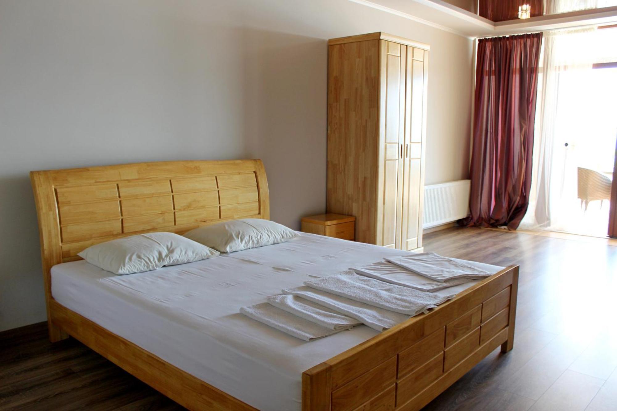 Vip Apartments Sovinion オデッサ エクステリア 写真